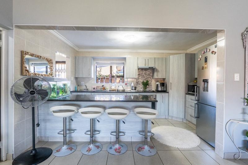 3 Bedroom Property for Sale in Island View Western Cape